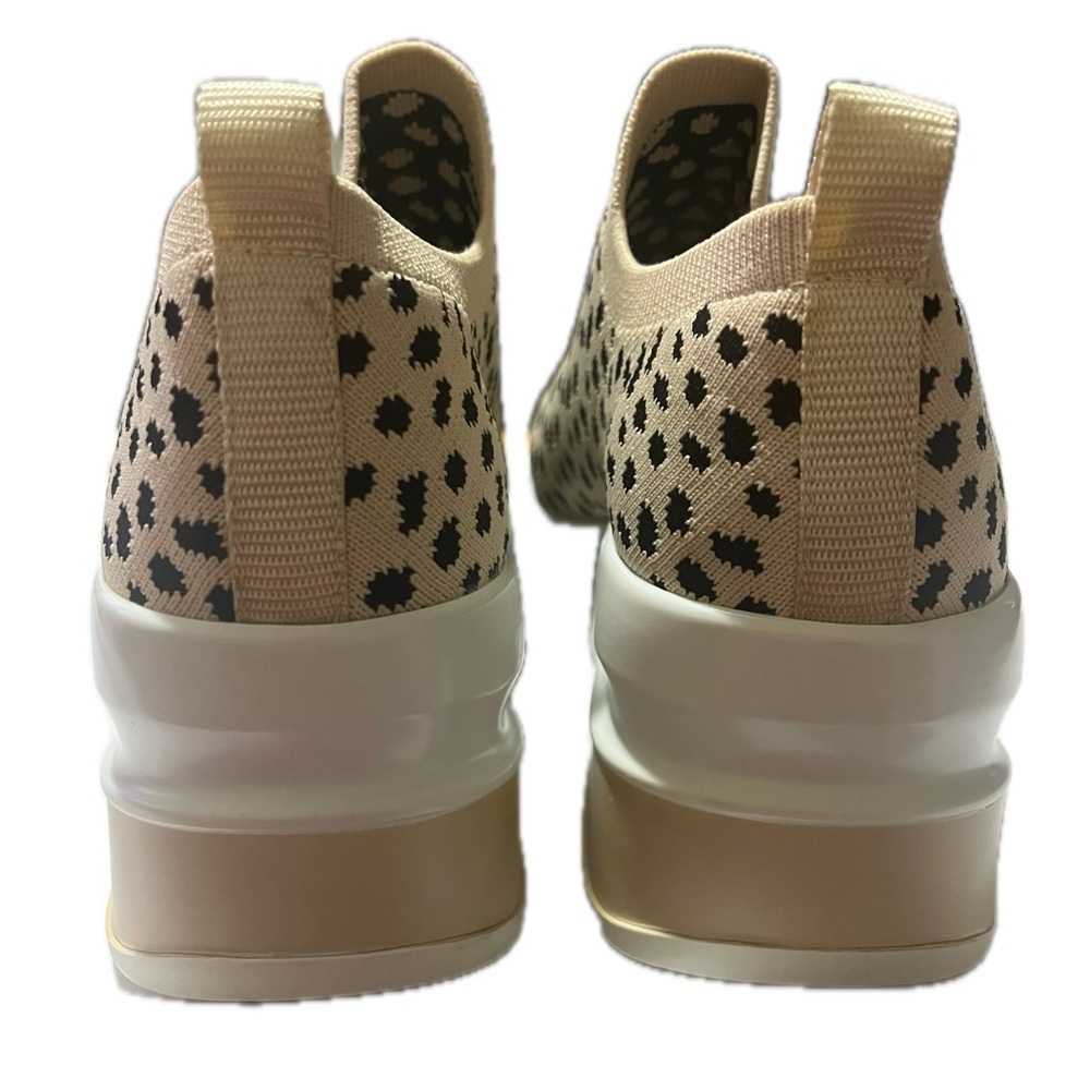 Gianni Bini Valeah Leopard Print Women's Slip-On Sneakers SZ 8 - Picture 5 of 7
